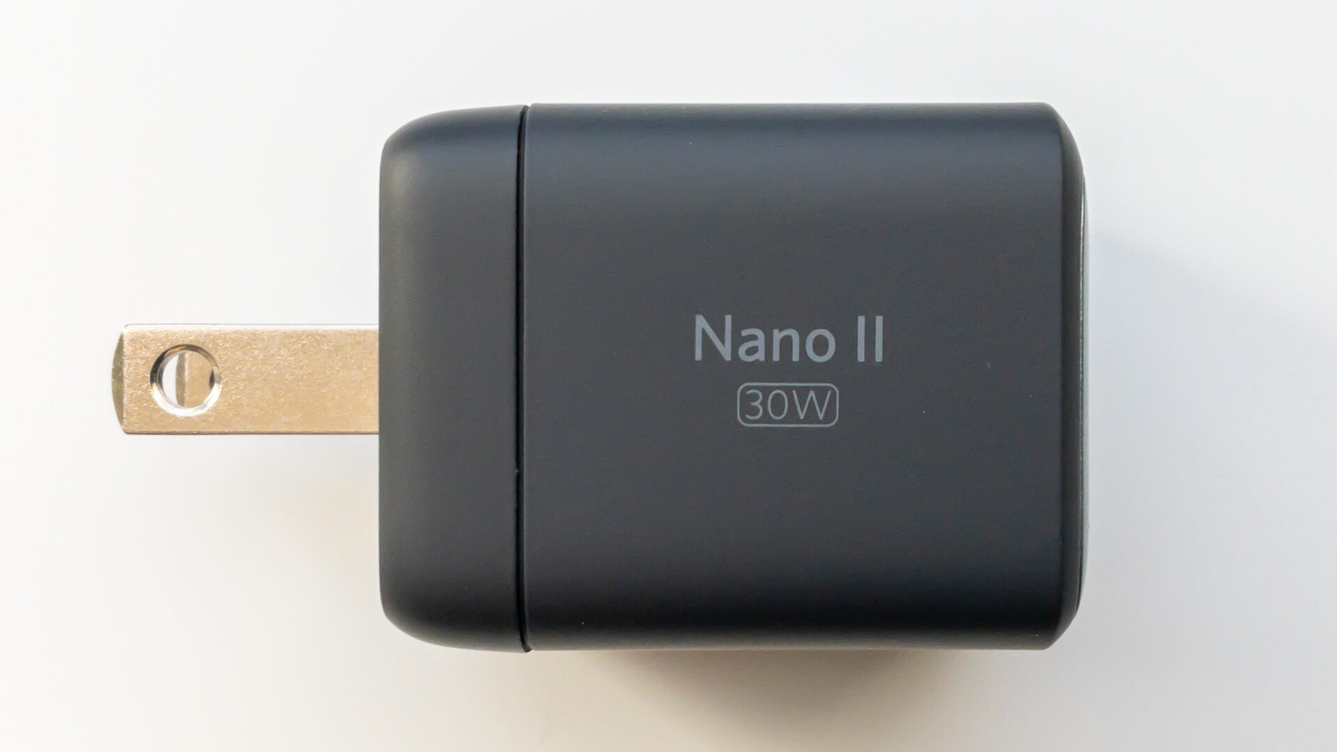 Anker Nano II 30W本体